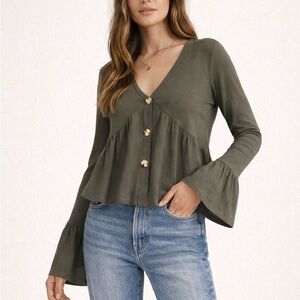 NWT Boohoo Olive Green Flared Sleeve Blouse